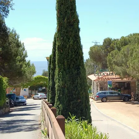 Apartamento Tripsoleil Cala Llevado *